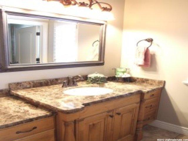 3022 E 25 S, Layton, UT 84040 — photo 5