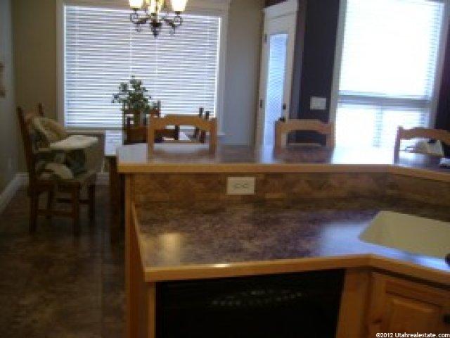 1727 S 1050 W, Vernal, UT 84078 — photo 3