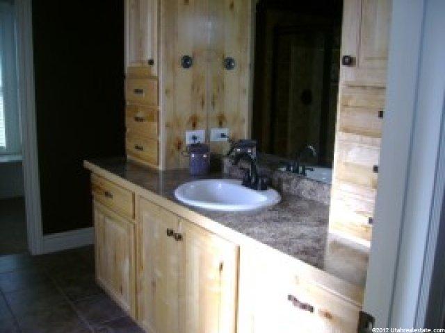1727 S 1050 W, Vernal, UT 84078 — photo 7