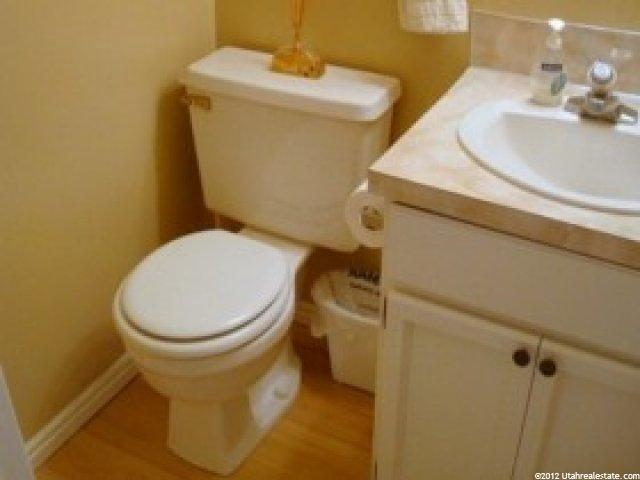 866 E 575 N, Layton, UT 84041 — photo 8