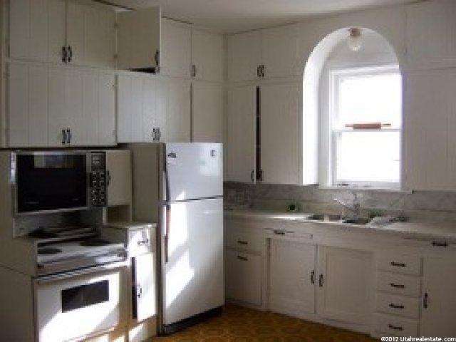 281 S 200 E, Mt Pleasant, UT 84647 — photo 6