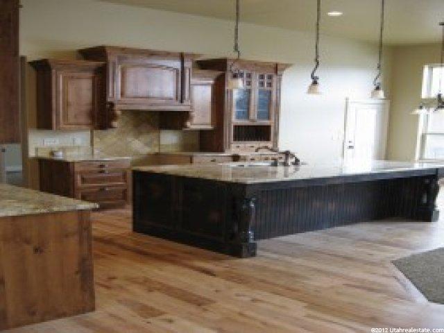180 N 3375 W, Layton, UT 84041 — photo 2
