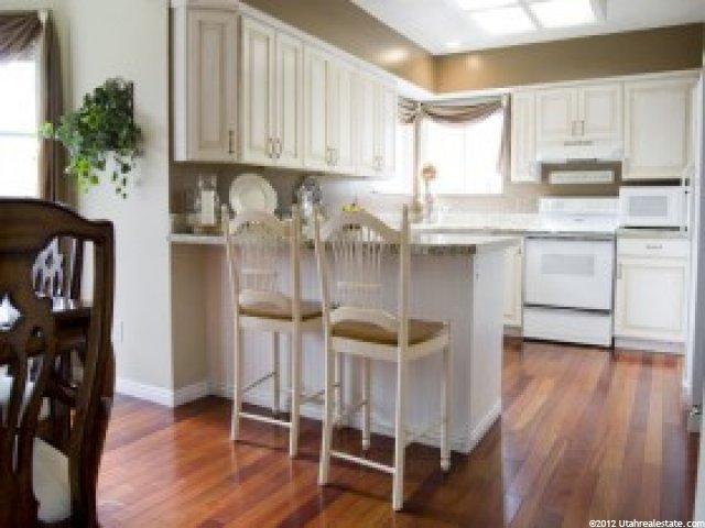 102 E Shadowbrook Ln, Kaysville, UT 84037 — photo 6