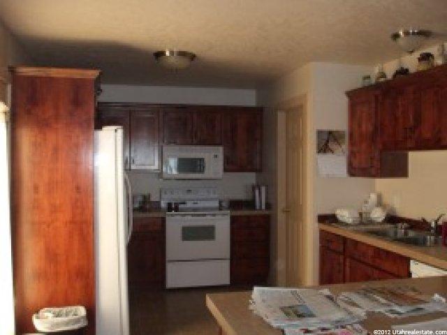 557 N 2400 W, Vernal, UT 84078 — photo 2