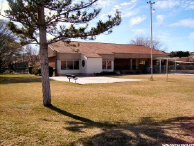 545 S Valley View Dr, St. George, UT 84770 — photo 3