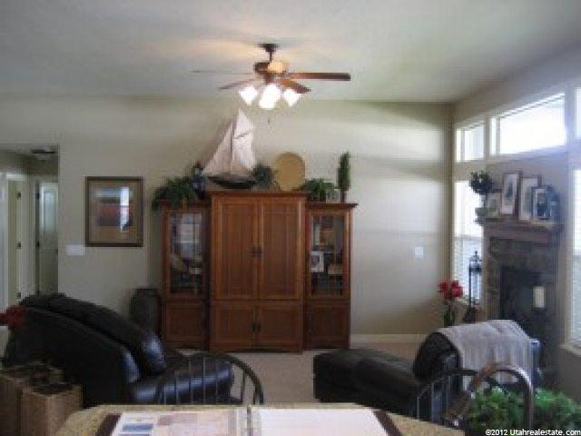2570 W 2675 N, Farr West, UT 84404 — photo 3