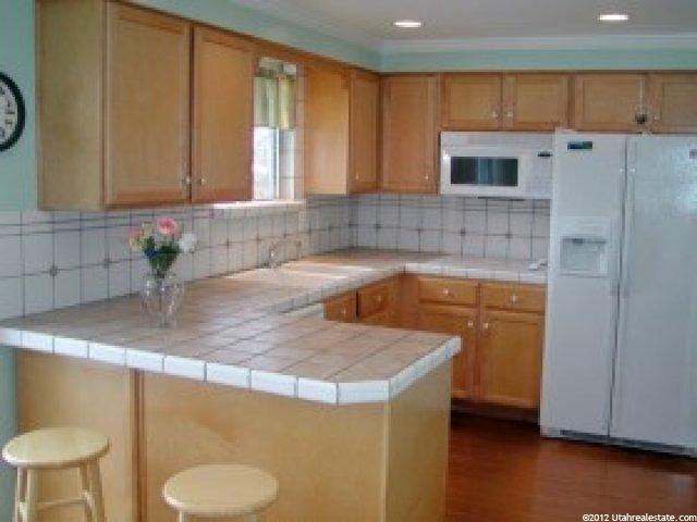 730 E Ponderosa Dr, Sandy, UT 84094 — photo 4
