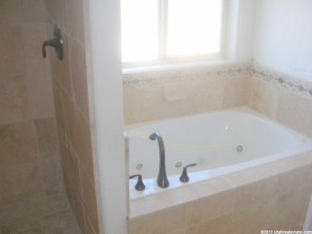734 S Temara Ln, Vernal, UT 84078 — photo 3
