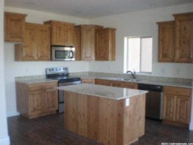 734 S Temara Ln, Vernal, UT 84078 — photo 2