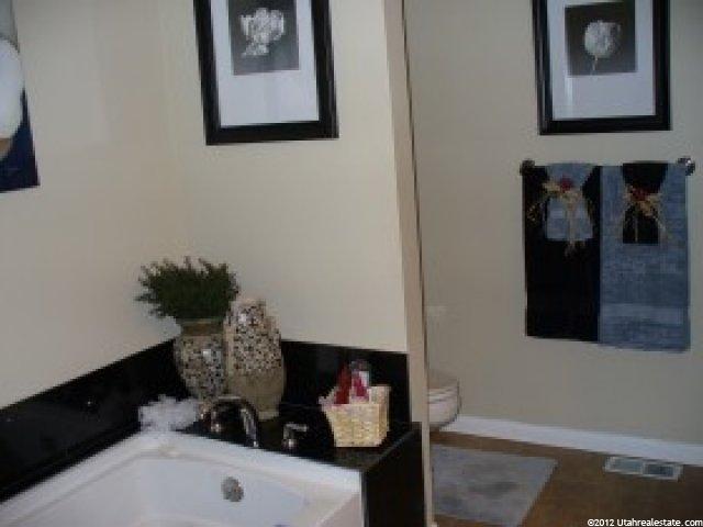 2151 Ridgewood Way, Bountiful, UT 84010 — photo 4