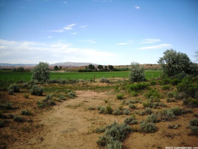 8300 E 6000 N, Lapoint, UT 84039 — photo 11