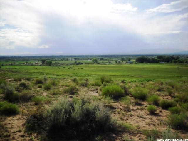 8300 E 6000 N, Lapoint, UT 84039 — photo 3