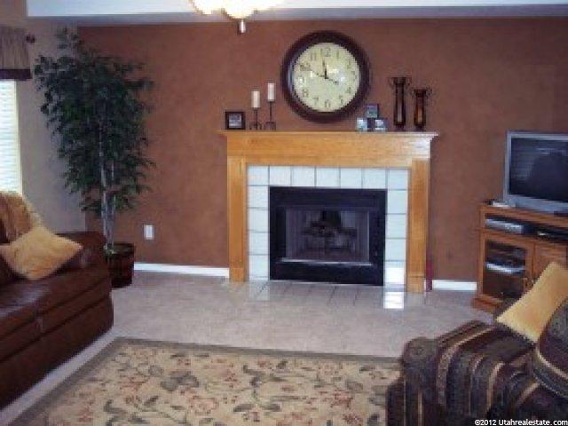 394 E Sandy Park Cir, Midvale, UT 84047 — photo 6