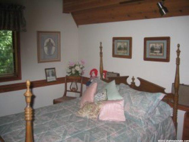 3727 S 400 E, Bountiful, UT 84010 — photo 7
