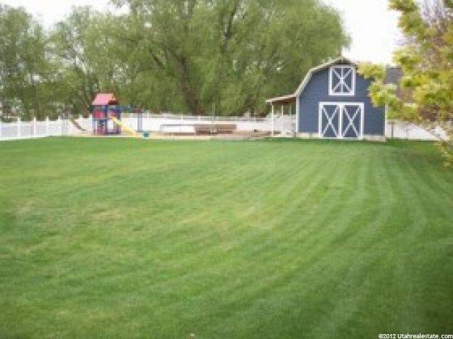 1076 S Angel St, Layton, UT 84041 — photo 9