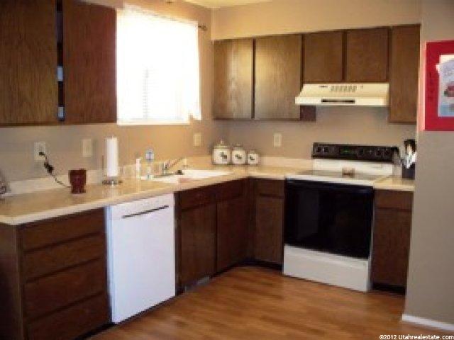 1021 S 1150 W, Clearfield, UT 84015 — photo 3