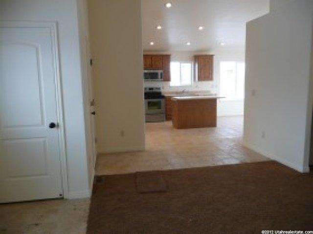 348 E 1080 S, Roosevelt, UT 84066 — photo 6