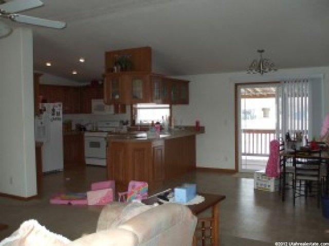 434 W 2000 S, Vernal, UT 84078 — photo 4