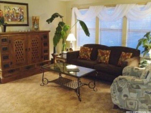 716 W 2550 N, Clinton, UT 84015 — photo 5