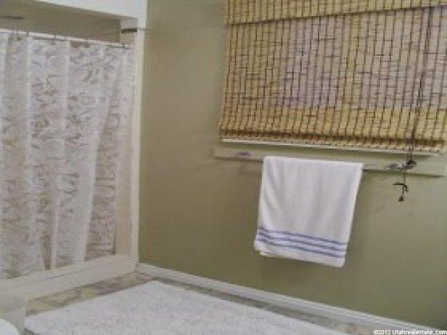 716 W 2550 N, Clinton, UT 84015 — photo 12
