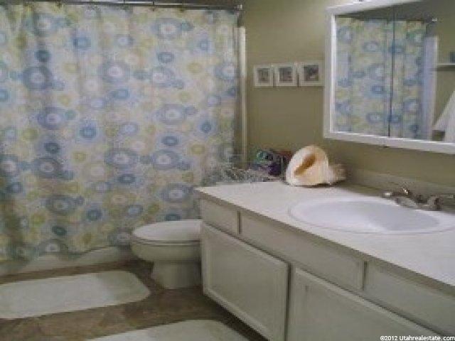 716 W 2550 N, Clinton, UT 84015 — photo 10