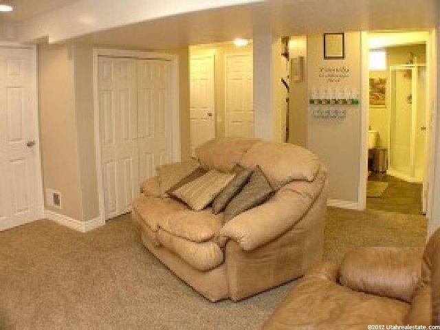 40 E 400 S, Bountiful, UT 84010 — photo 5