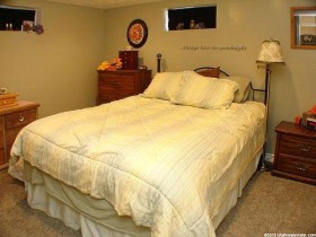 40 E 400 S, Bountiful, UT 84010 — photo 6