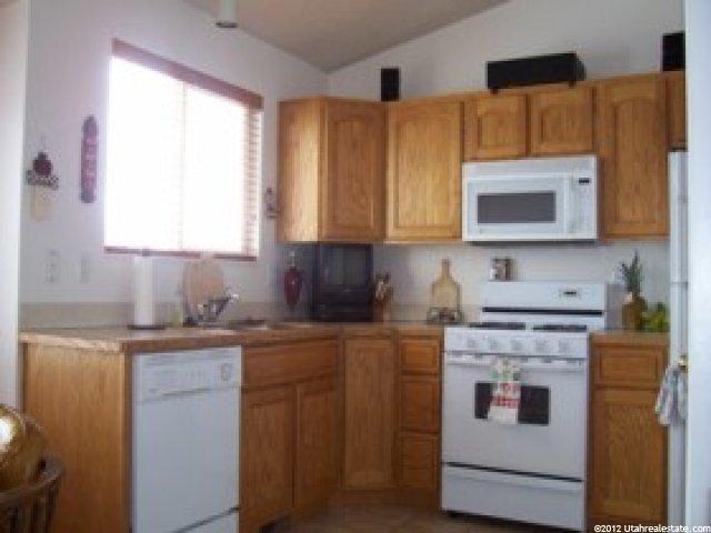 2139 W 1630 N, Clinton, UT 84015 — photo 2