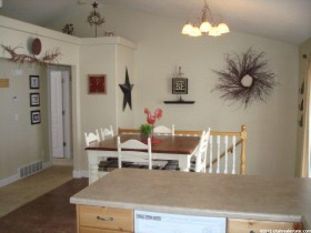 221 W 400 N, Smithfield, UT 84335 — photo 4