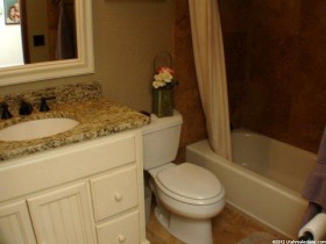 756 Quaking Aspen Dr, Murray, UT 84123 — photo 7