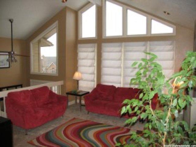 1120 E Pebble Hills Dr, Sandy, UT 84094 — photo 2