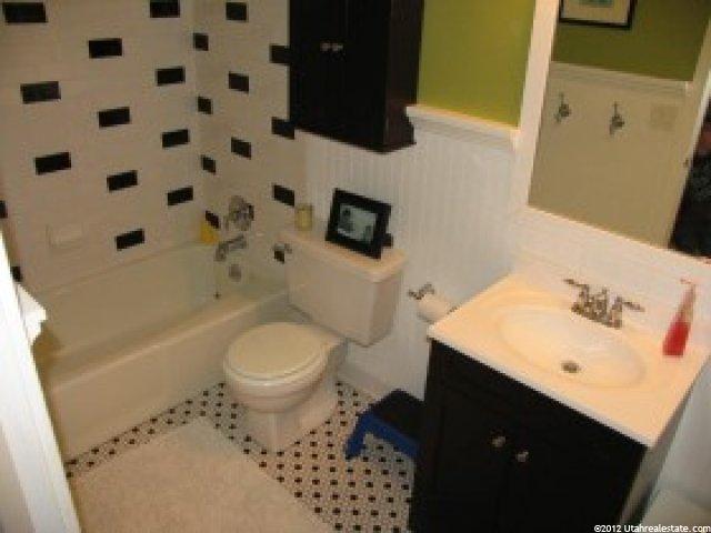 1120 E Pebble Hills Dr, Sandy, UT 84094 — photo 9