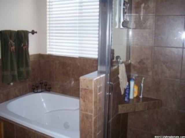 620 W 25 N, Clearfield, UT 84015 — photo 8