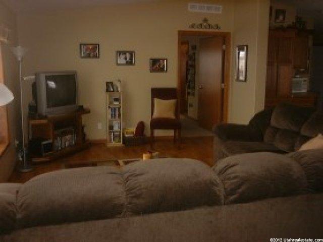2065 S 450 W, Vernal, UT 84078 — photo 10