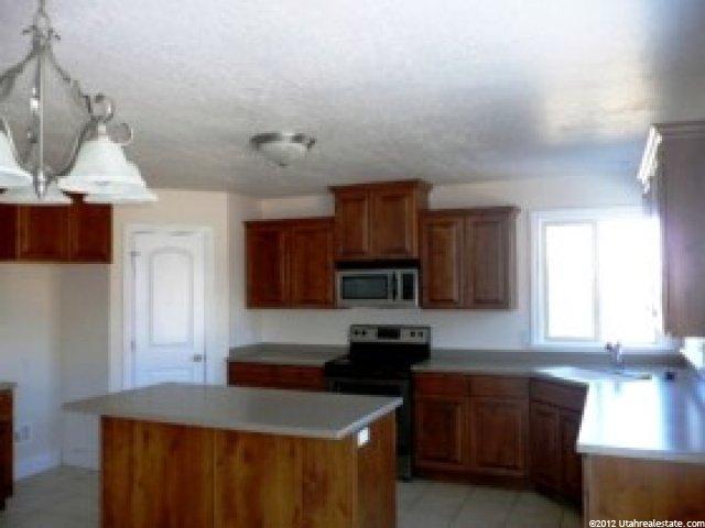 2320 S Madison Cir, Perry, UT 84302 — photo 2