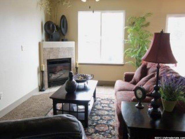 2074 S Orchard Hollow Dr, Bountiful, UT 84010 — photo 4