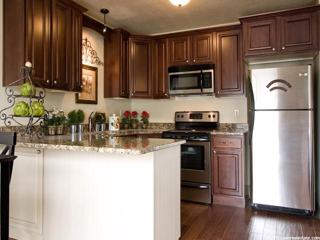 2052 S Orchard Dr, Bountiful, UT 84010 — photo 7
