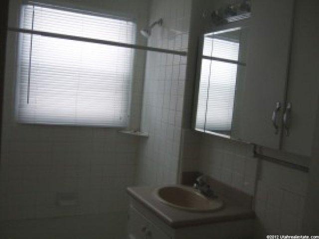 133 Gwen St, Ogden, UT 84404 — photo 6