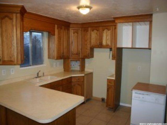 10518 Silver Mountain Dr, Sandy, UT 84094 — photo 3