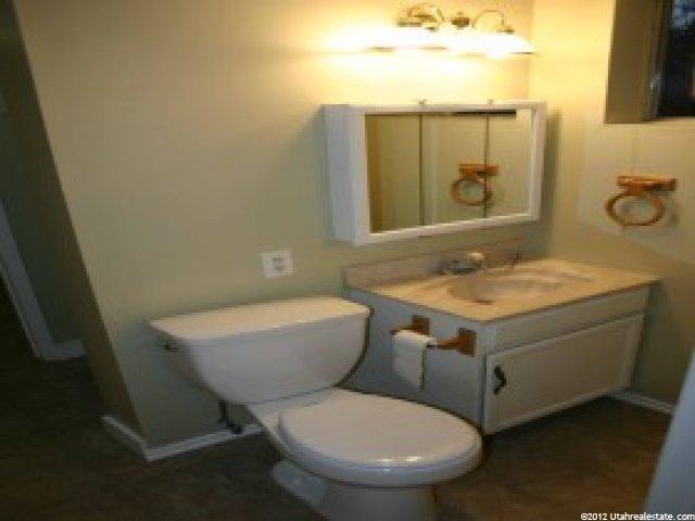10518 Silver Mountain Dr, Sandy, UT 84094 — photo 10