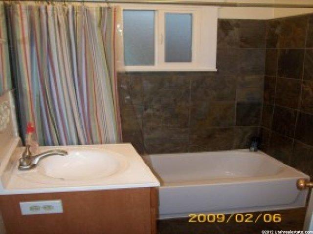 165 E Center St, Gunnison, UT 84634 — photo 6
