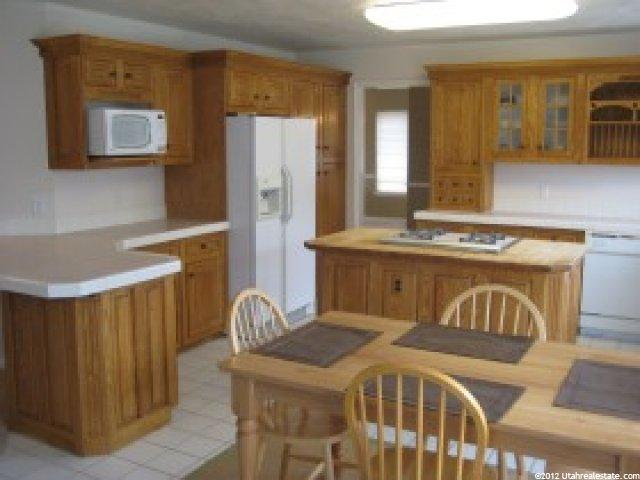 12208 Lampton View Dr, Riverton, UT 84065 — photo 5
