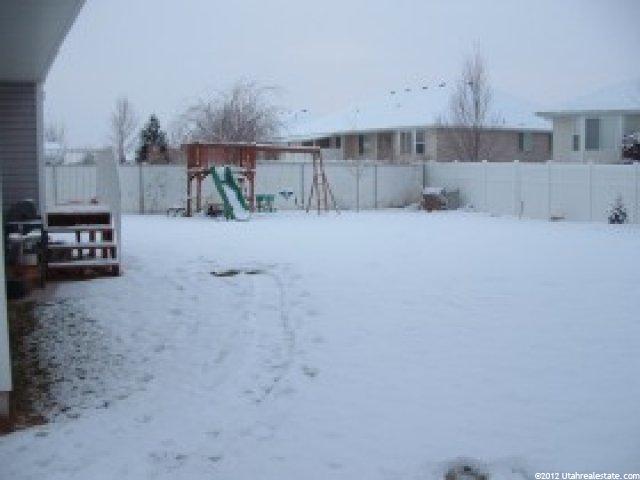 1796 W 1975 S, Syracuse, UT 84075 — photo 4
