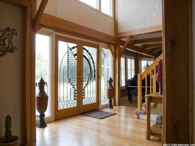 2206 E Gambel Oak Dr, Sandy, UT 84092 — photo 2