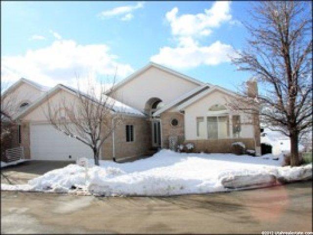 974 S Barton Ct, Bountiful, UT 84010 — photo 2