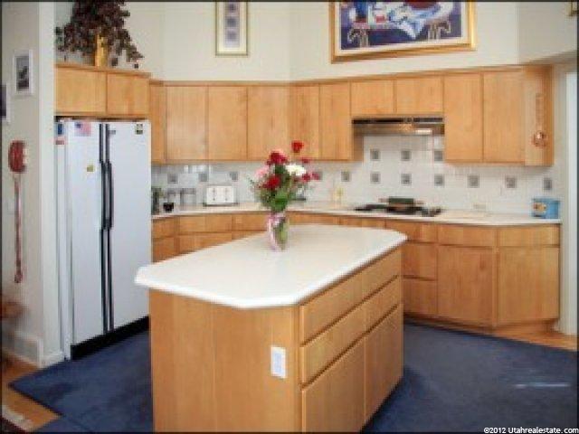974 S Barton Ct, Bountiful, UT 84010 — photo 7