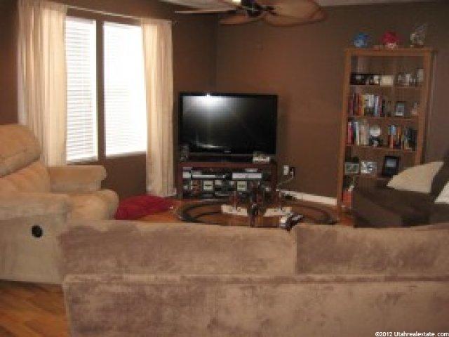 1988 N 2125 W, Clinton, UT 84015 — photo 2