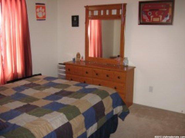 1988 N 2125 W, Clinton, UT 84015 — photo 10