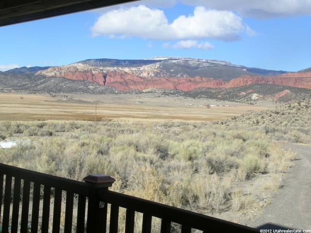 660 E Fish Hatchery Rd, Bicknell, UT 84715 — photo 7