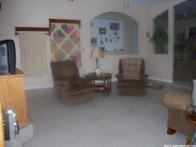 595 S 1200 E, Enterprise, UT 84725 — photo 2